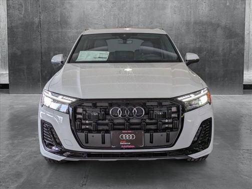 2025 Audi Q7 55 Prestige