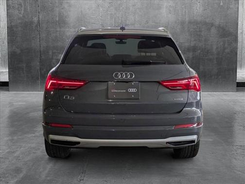 2022 Audi Q3 40 Premium