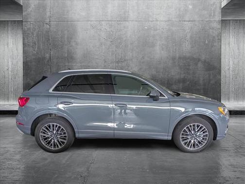 2022 Audi Q3 40 Premium