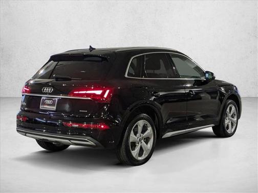 2021 Audi Q5 45 Premium Plus