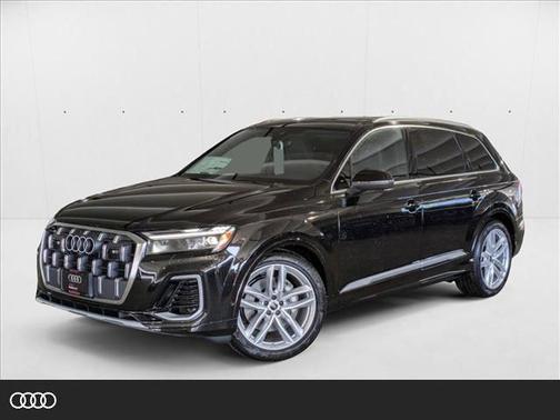2025 Audi Q7 55 Premium Plus