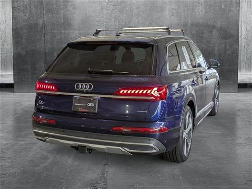 2022 Audi Q7 55 Prestige