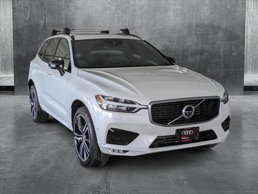 2020 Volvo XC60 T6 R-Design