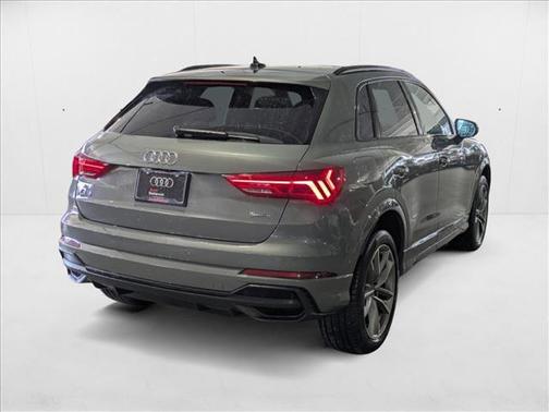 2024 Audi Q3 45 S line Premium Plus
