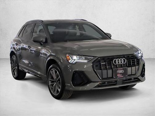 2024 Audi Q3 45 S line Premium Plus