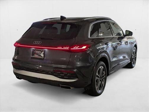 2025 Audi Q5 Prestige