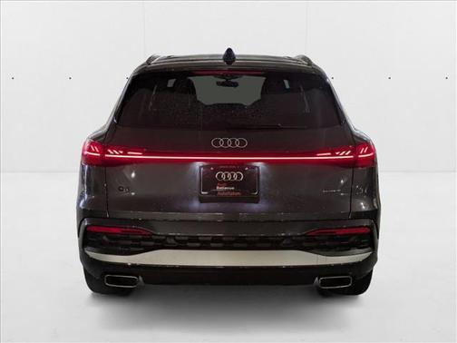 2025 Audi Q5 Prestige