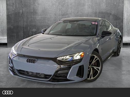 2023 Audi e-tron GT Premium Plus quattro