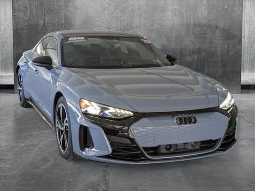 2023 Audi e-tron GT Premium Plus quattro