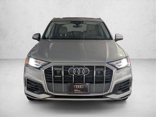2020 Audi Q7 55 Premium Plus
