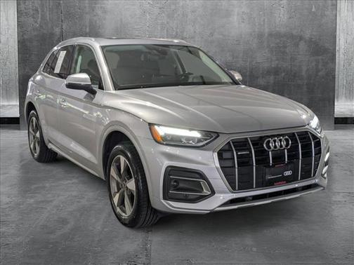 2022 Audi Q5 40 Premium Plus