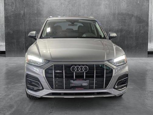 2022 Audi Q5 40 Premium Plus