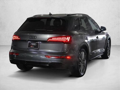 2024 Audi Q5 55 S line Prestige