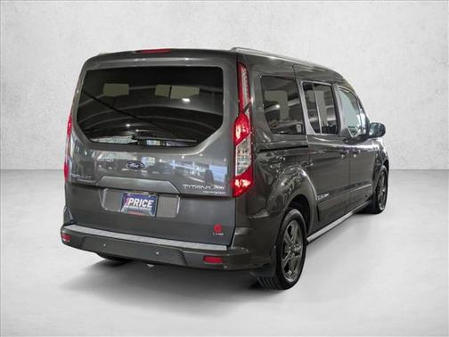2020 Ford Transit Connect Titanium w/Rear Liftgate