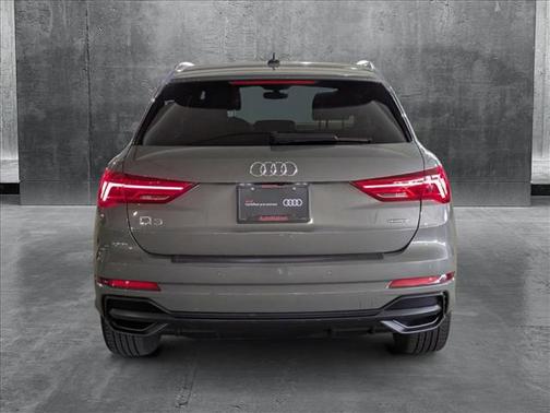 2022 Audi Q3 45 S line Premium