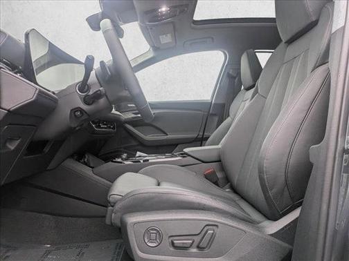 2025 Audi Q6 e-tron Premium Plus quattro