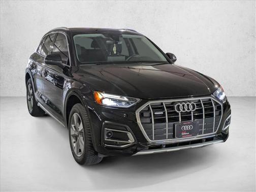 2023 Audi Q5 40 Premium