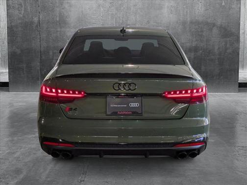 2024 Audi S4 Prestige TFSI quattro Tiptronic