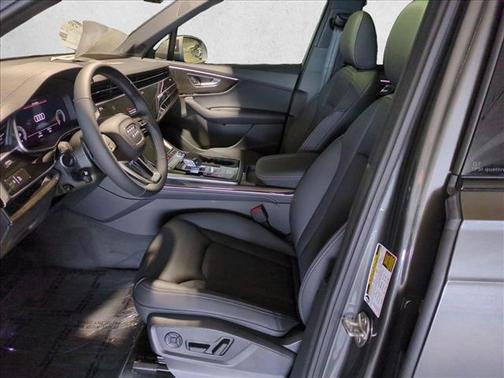 2026 Audi Q7 55 Premium Plus