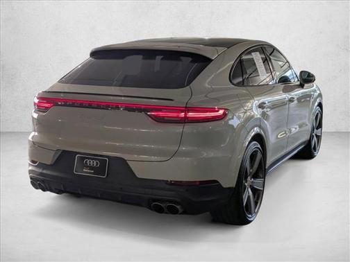 2022 Porsche Cayenne S