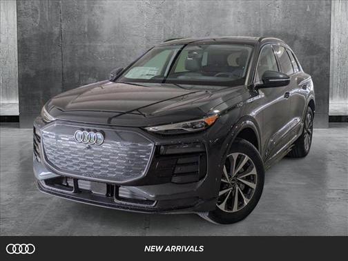 2025 Audi Q6 e-tron Premium quattro
