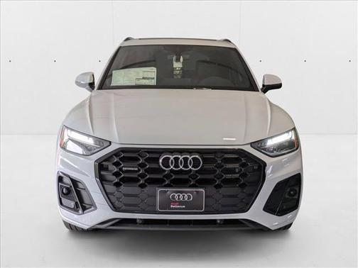 2025 Audi Q5 45 S line Premium