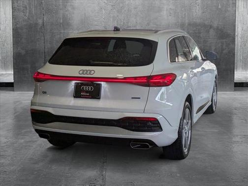 2025 Audi Q5 Prestige