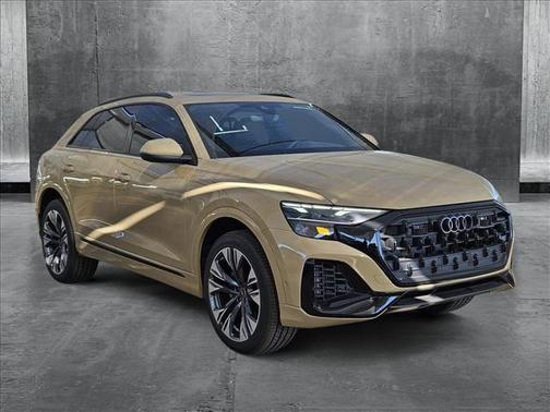 2025 Audi Q8 55 Premium