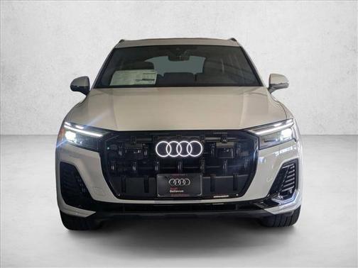 2026 Audi Q7 55 Premium Plus