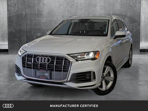2022 Audi Q7 55 Premium