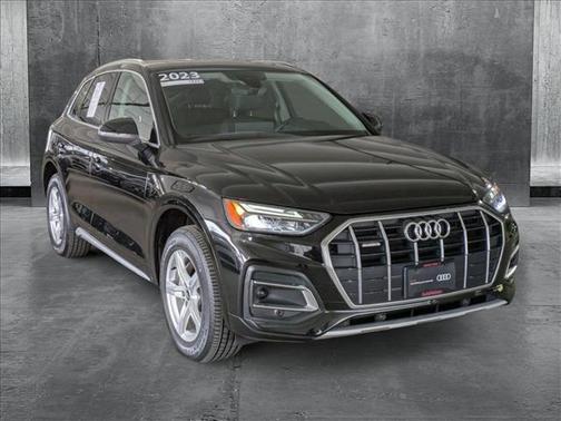 2023 Audi Q5 40 Premium