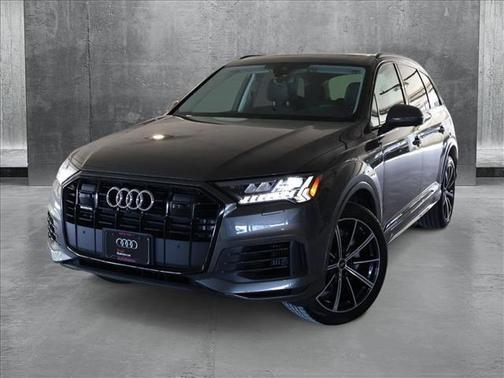 Samurai Gray Metallic 2023 Audi Q7 55 Premium Plus