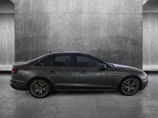 2022 Audi S4 Premium Plus TFSI quattro Tiptronic