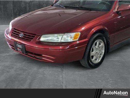 1999 Toyota Camry LE V6