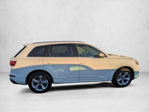 2025 Audi Q7 55 Premium