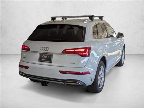 2023 Audi Q5 40 Premium
