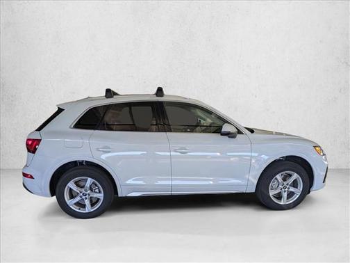 2023 Audi Q5 40 Premium