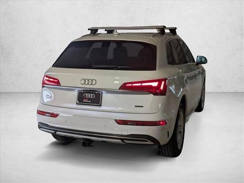 2023 Audi Q5 40 Premium