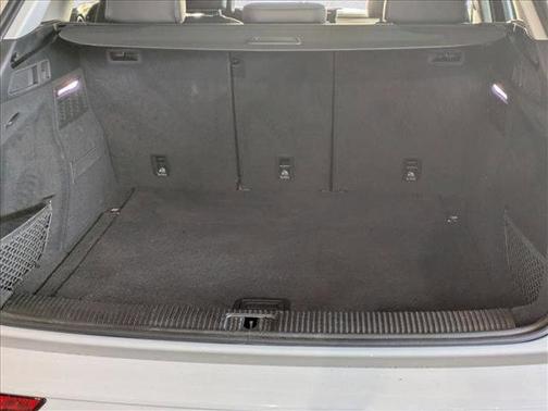 2023 Audi Q5 40 Premium