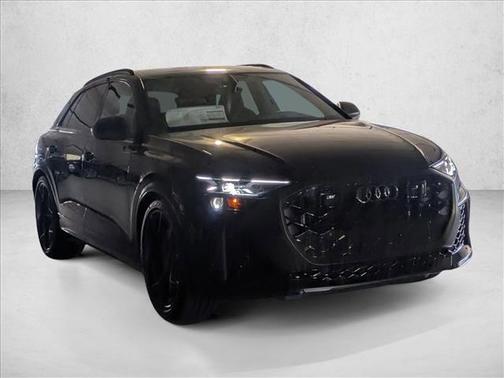 Waitomo Blue Metallic 2026 Audi RS Q8 4.0T