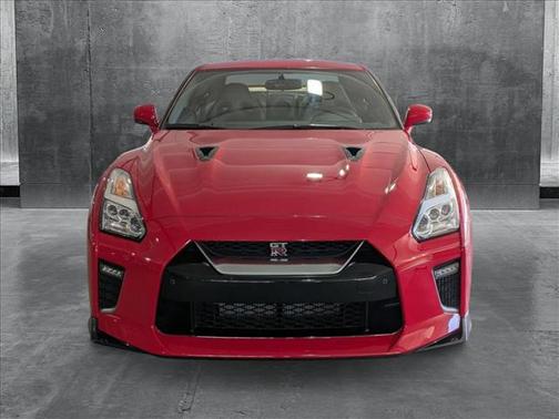 2020 Nissan GT-R Premium Dual-clutch 6-Speed Transmission