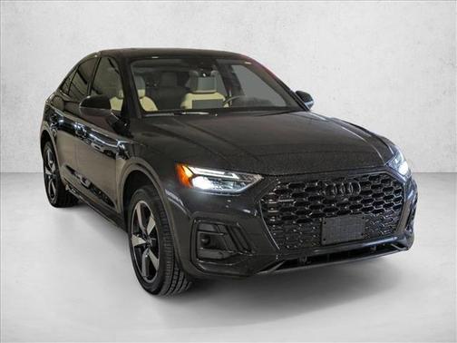 2023 Audi Q5 45 S line Premium Plus
