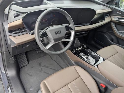 2025 Audi Q6 e-tron Prestige quattro