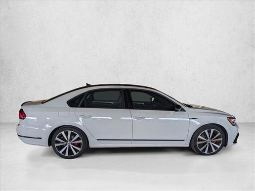 2018 Volkswagen Passat 3.6L V6 GT