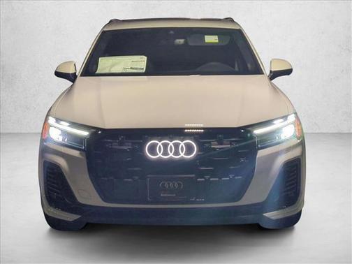 2026 Audi Q7 55 Premium Plus