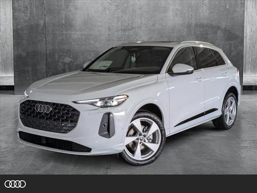 2025 Audi Q5 Premium Plus