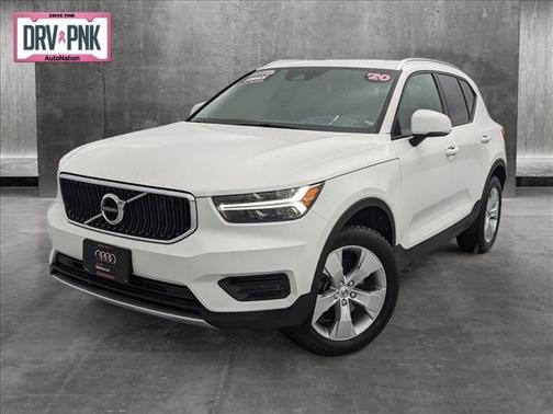 Photo 1 of 25 of 2020 Volvo XC40 T5 Momentum