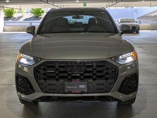 2024 Audi Q5 45 S line Premium Plus
