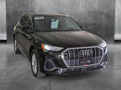 2022 Audi Q3 45 S line Premium