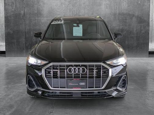 2022 Audi Q3 45 S line Premium